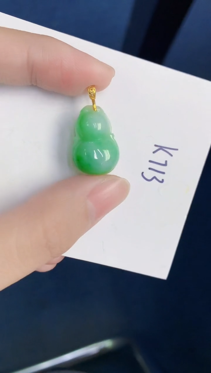 颈饰未镶嵌翡翠天然翡翠缅甸A货