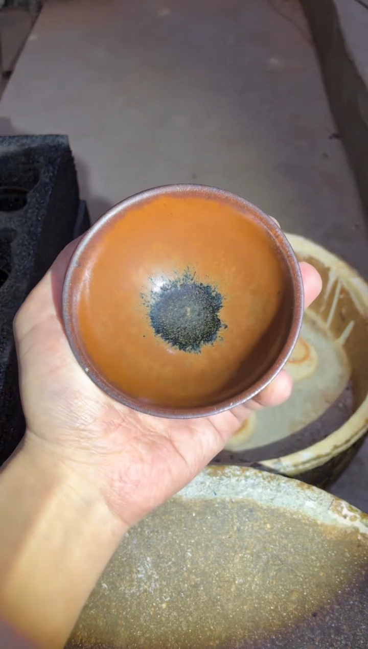 茶盏真柴烧建盏换点柴火