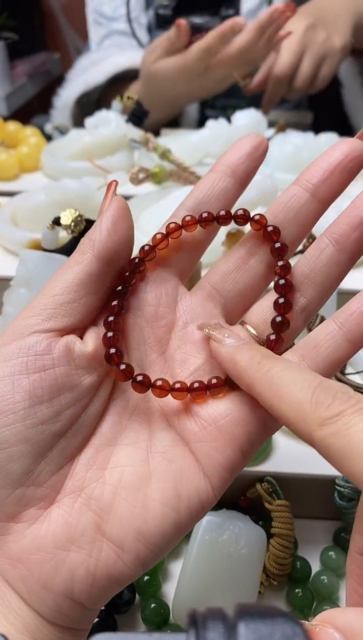 琥珀颈饰未镶嵌手串