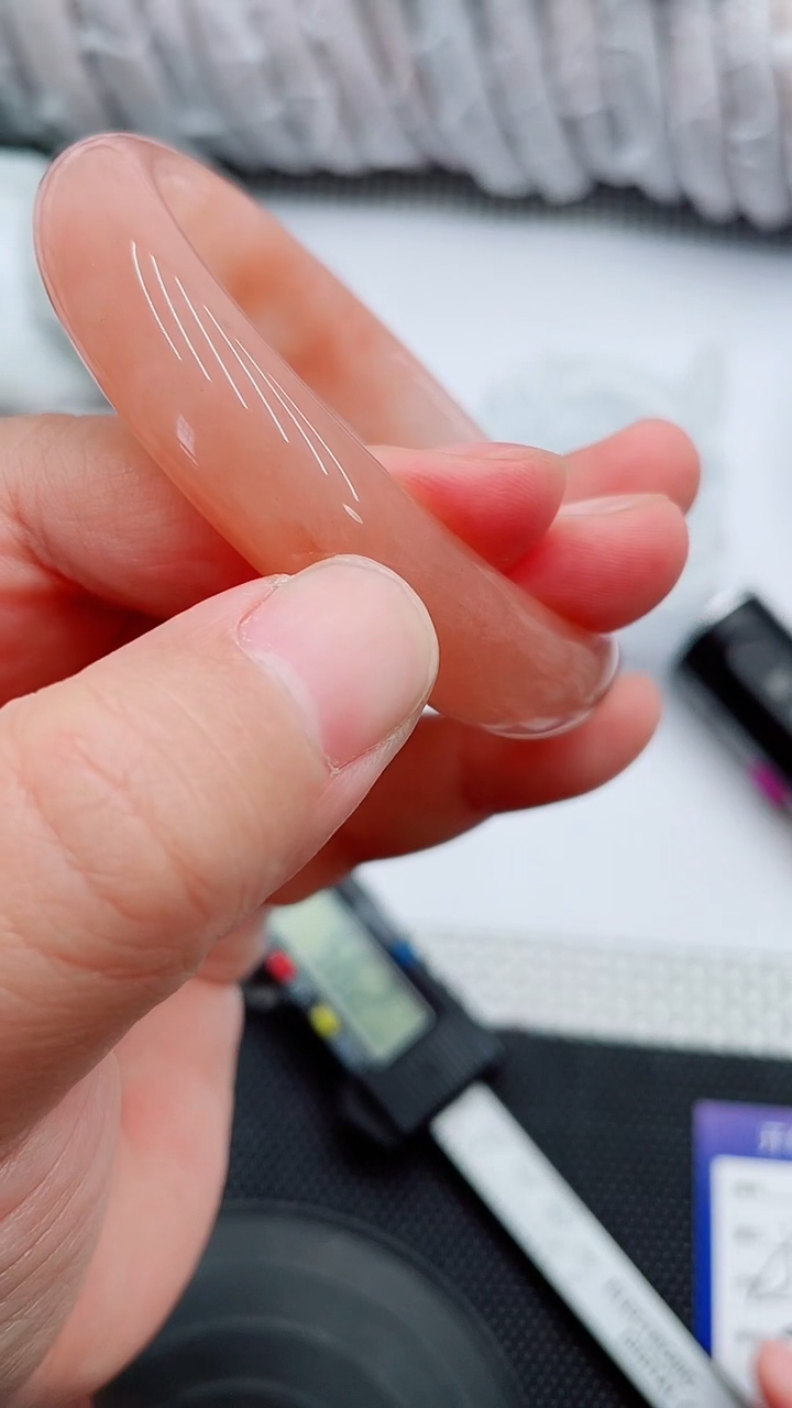 未镶嵌手镯石英质玉36-57-56