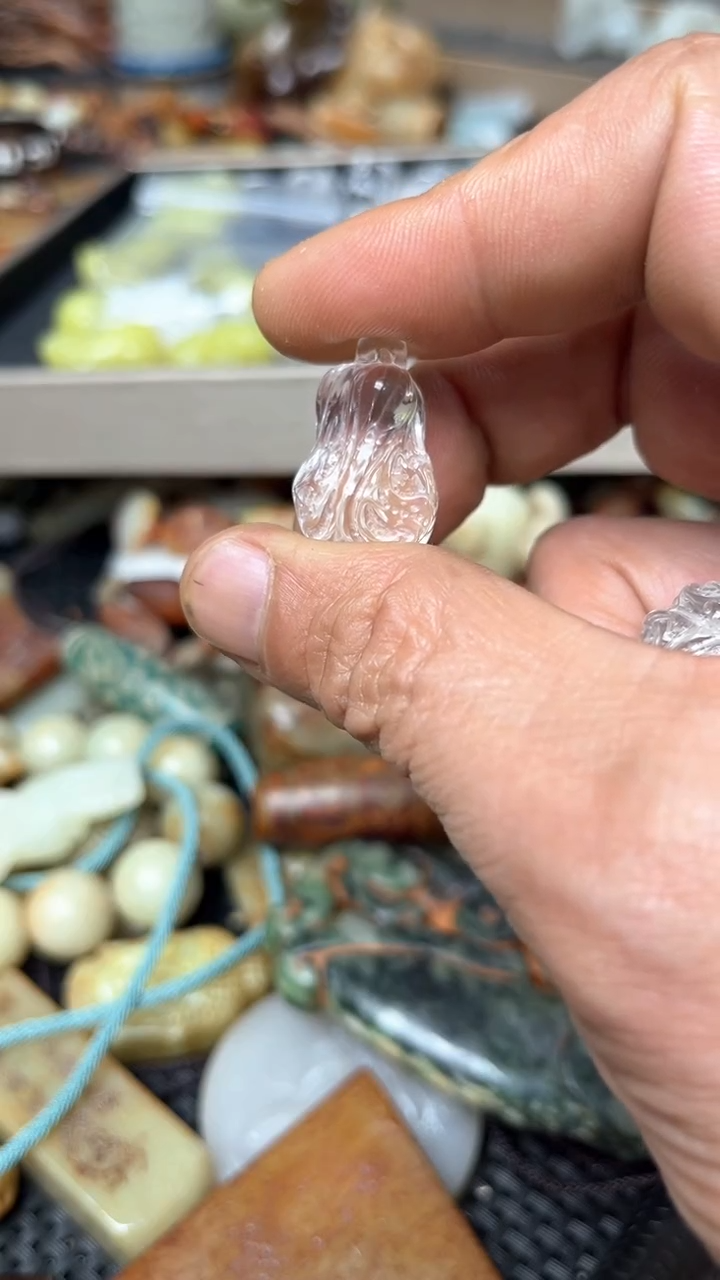【闪购商品】水晶吊坠(不含链)未镶嵌水