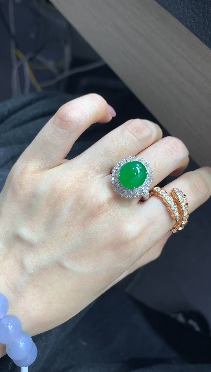 18K金镶嵌戒指翡翠50买断