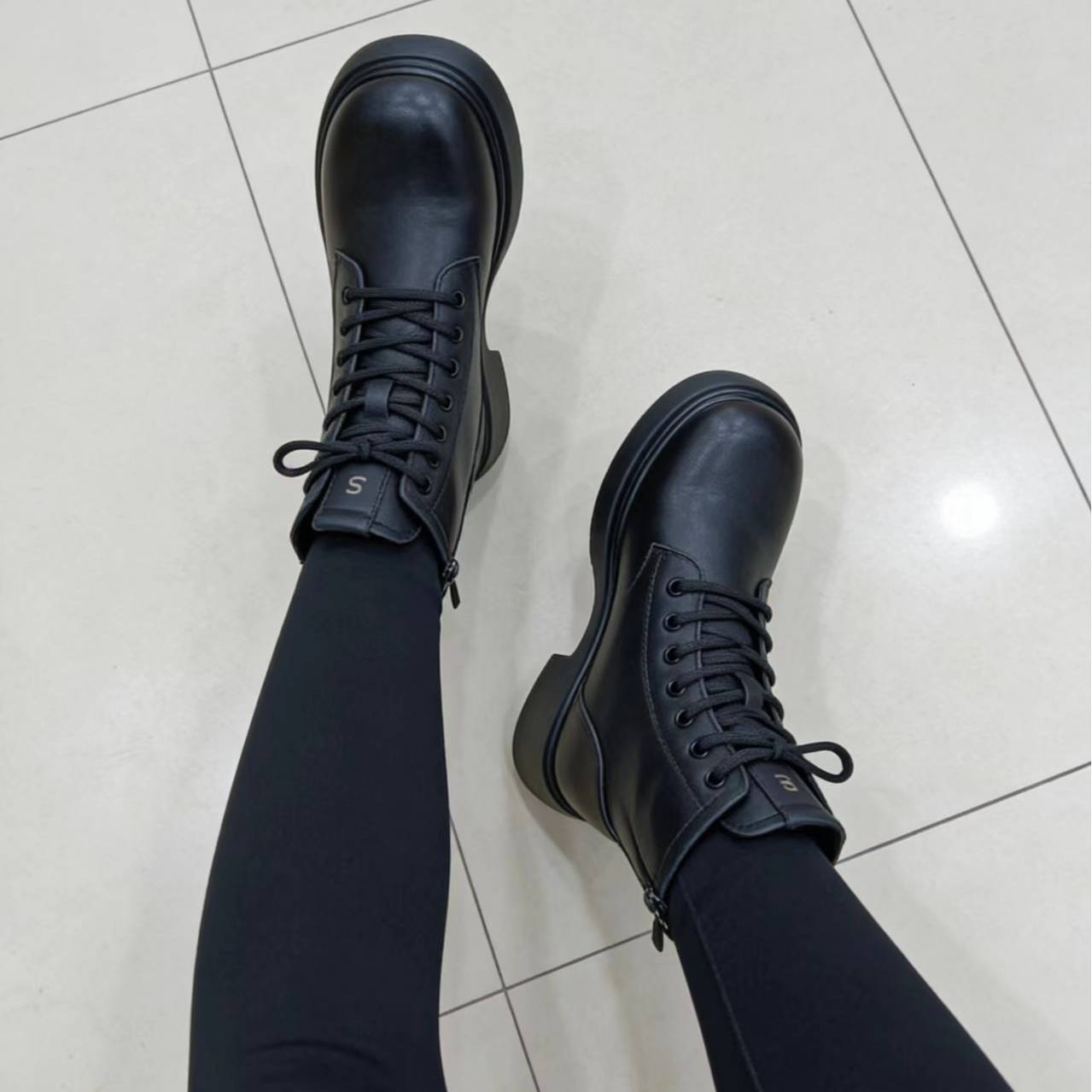 TALIA/特丽雅牛皮羊毛防滑马丁靴厚底女靴圆头女鞋厚底95349029M