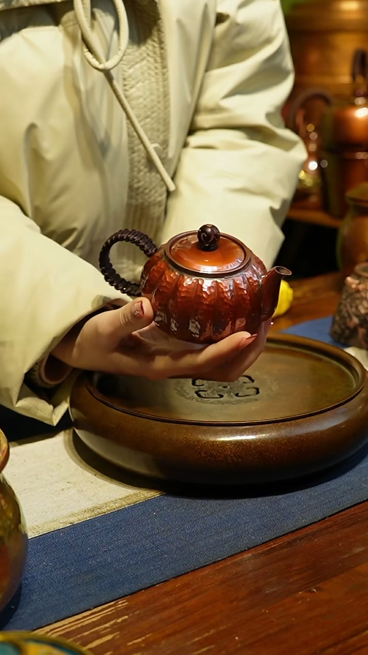 【闪购商品】小福瓜紫铜泡茶壶