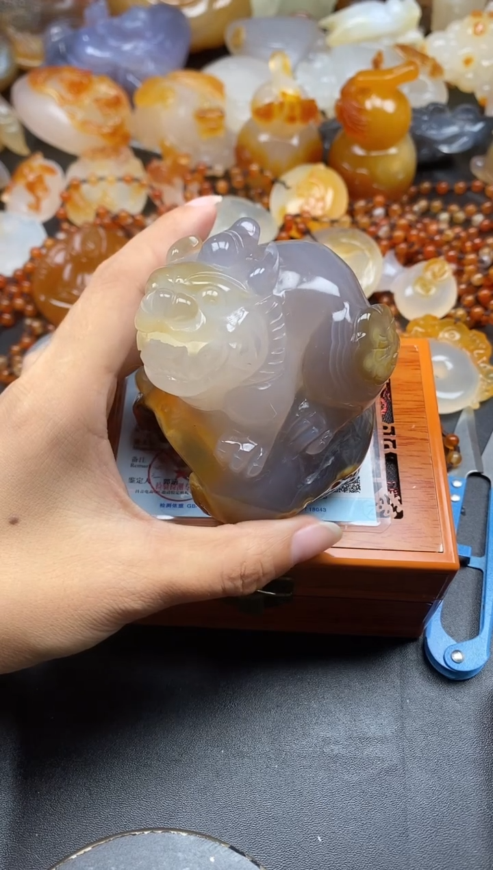 未镶嵌1玛瑙/玉髓警*线ll