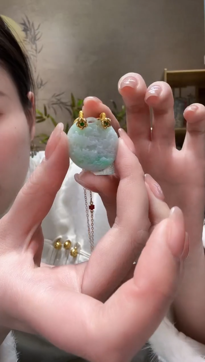 【闪购商品】翡翠颈饰未镶嵌吊坠