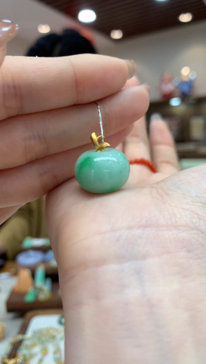 【闪购商品】翡翠18K金镶嵌吊坠(不含链)苹果