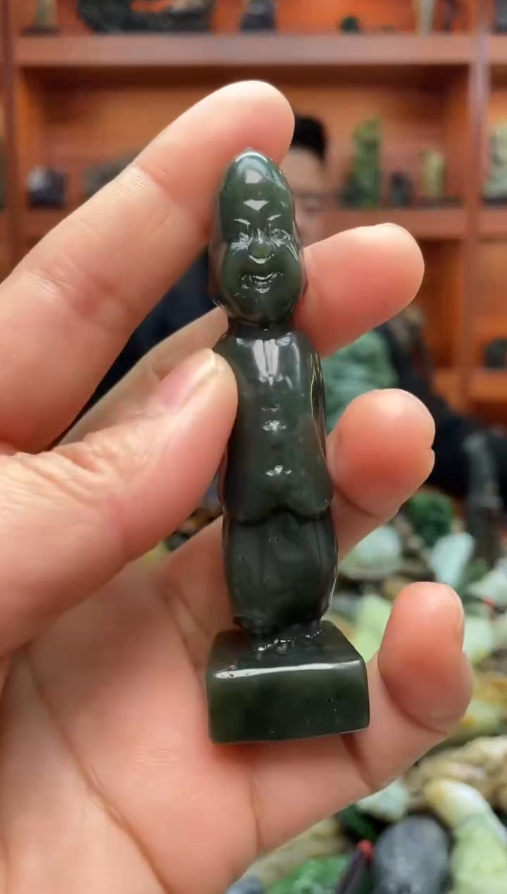 未镶嵌和田玉把件1