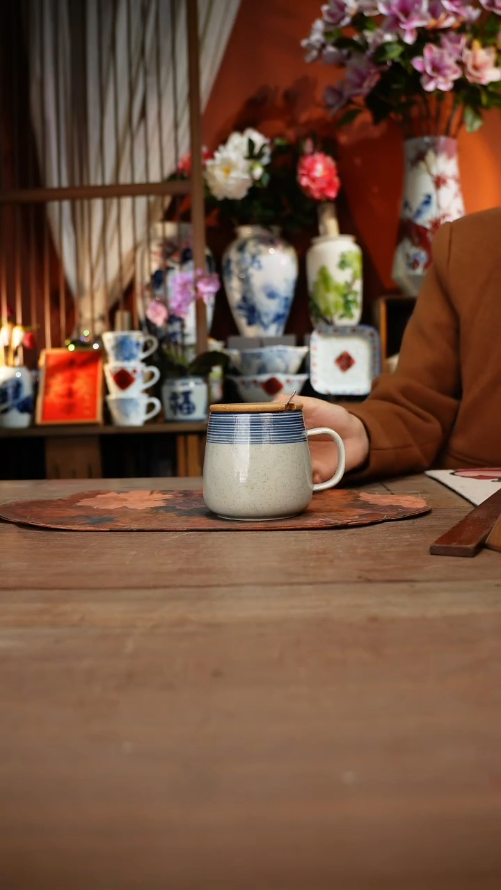 当代高温釉下彩手绘陶瓷餐具