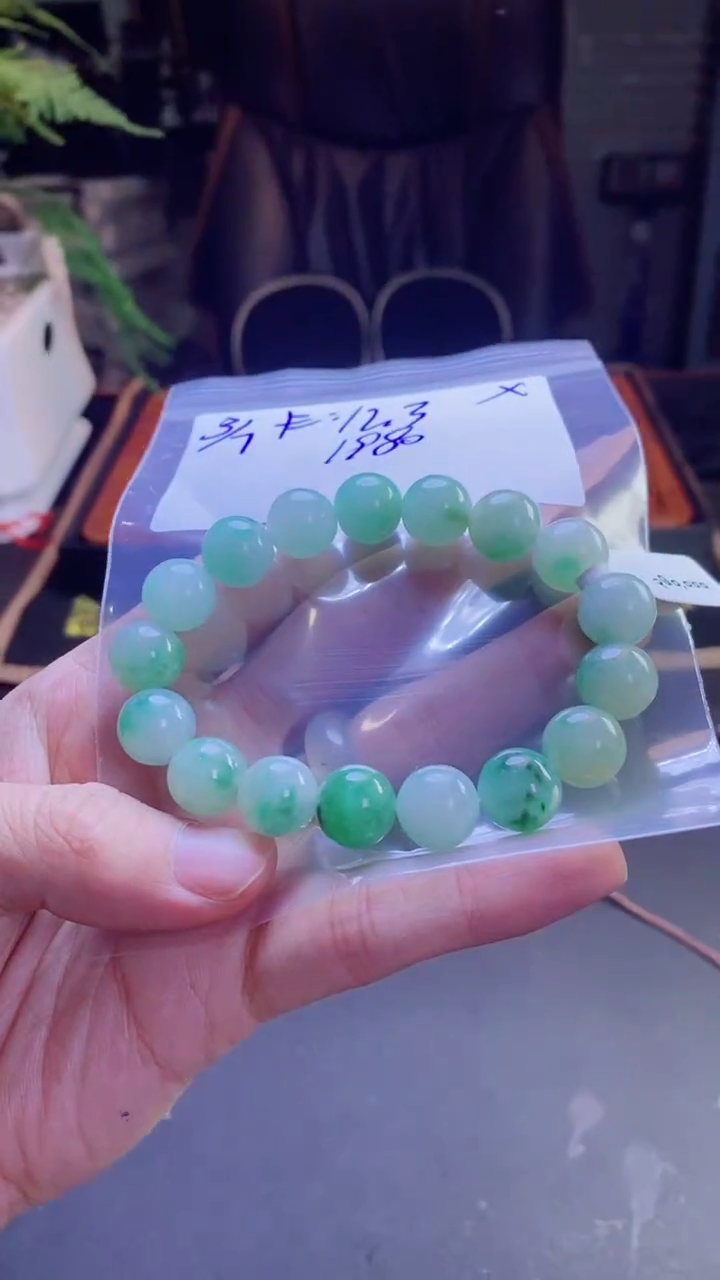 【闪购商品】定制翡翠未镶嵌天然缅甸a货翡翠 多样性发货