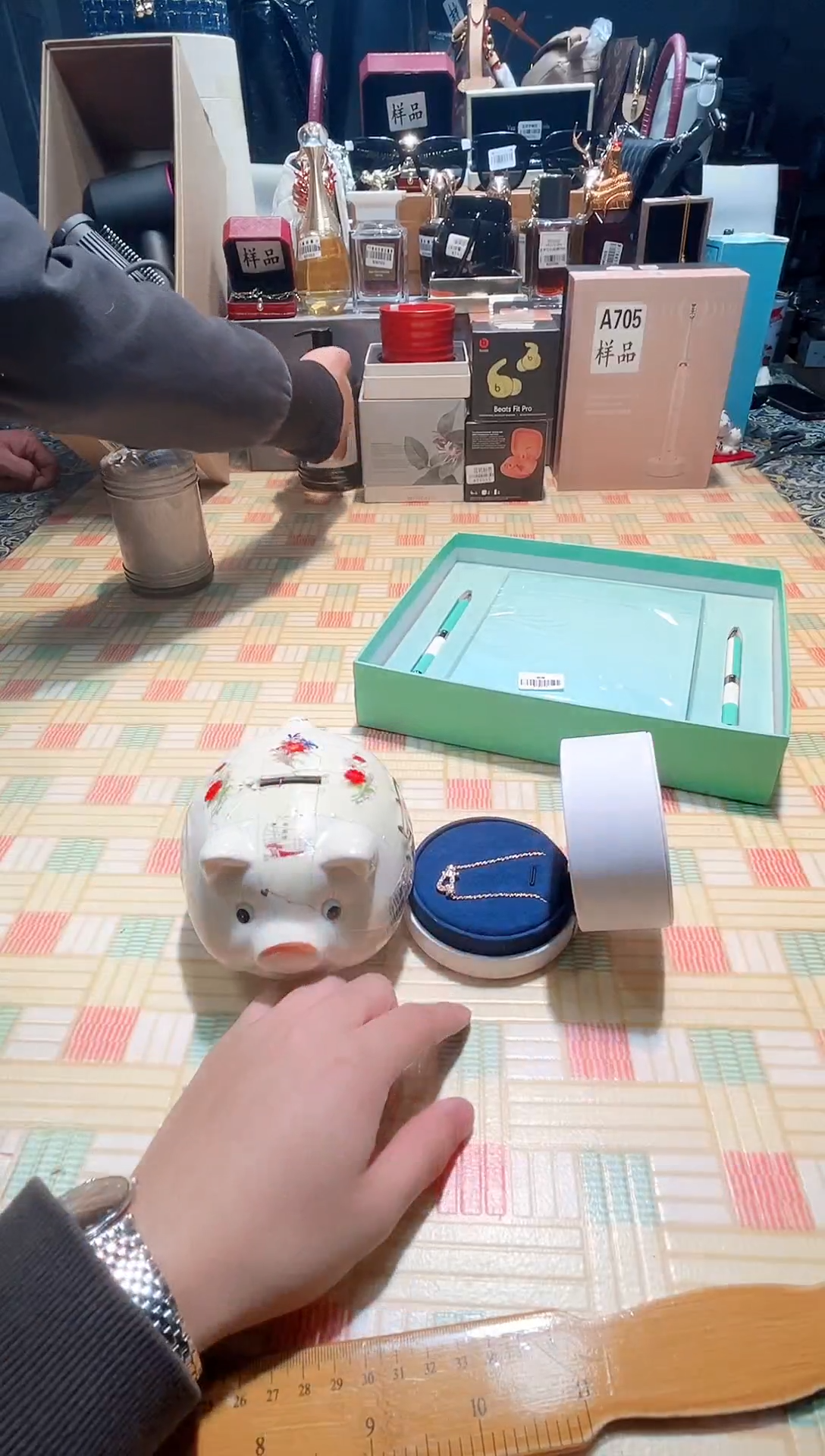 瓷片瓷器 库房到期 全部地板价@@1