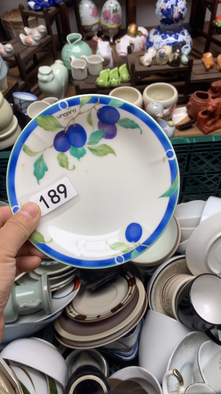 瓷片A龙华精品陶瓷店