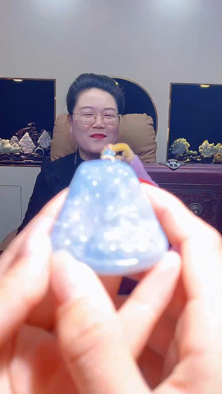 【闪购商品】定制翡翠18K金镶嵌1002hm-毛货挂件