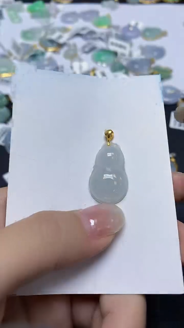 翡翠未镶嵌颈饰天然缅甸翡翠A货