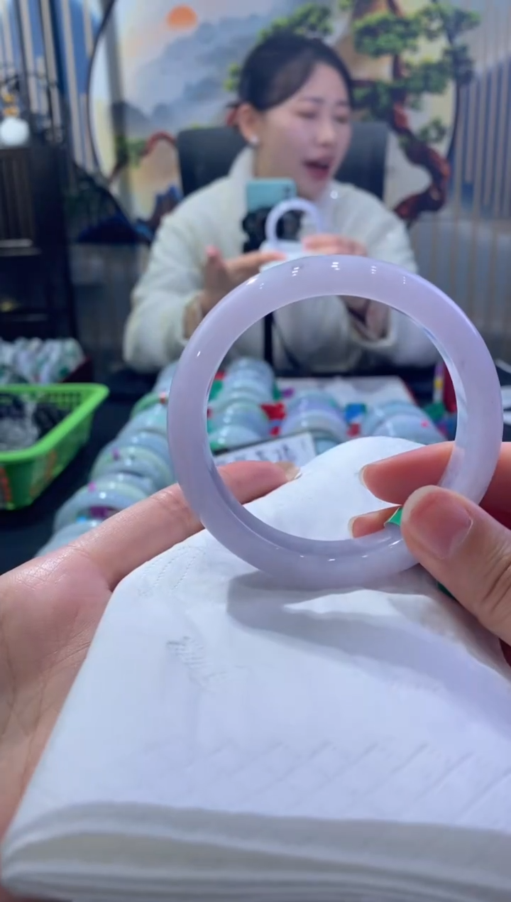 【闪购商品】翡翠手镯未镶嵌00008368