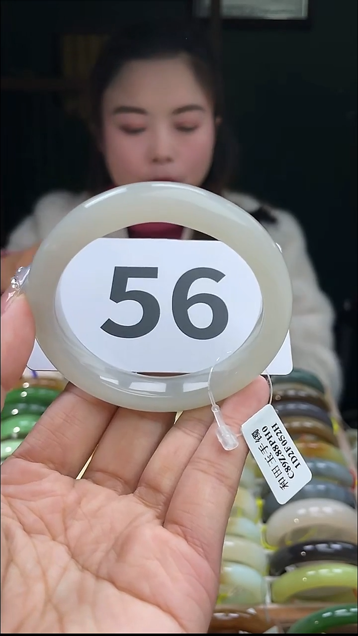 定制和田玉和田玉手镯