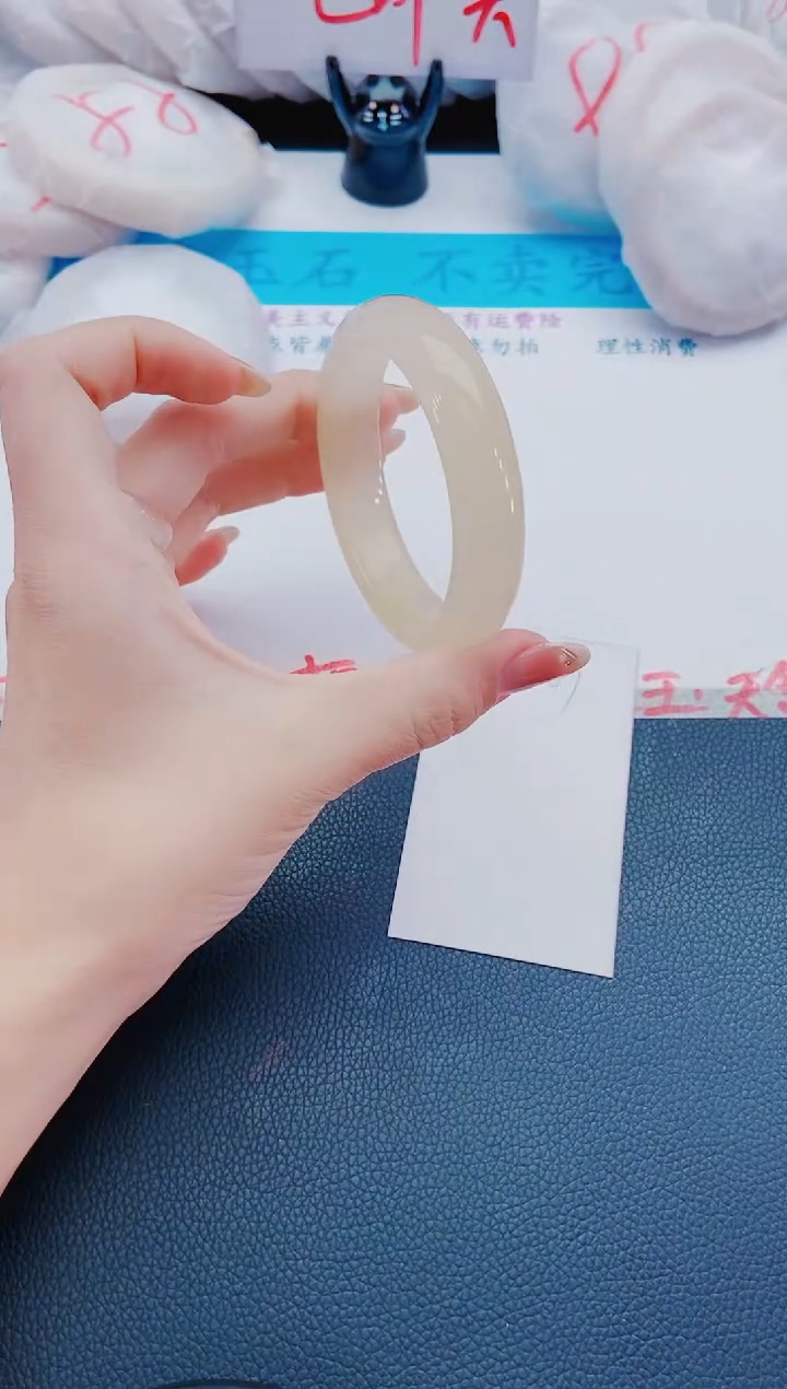 未镶嵌手镯石英质玉L167-57-58