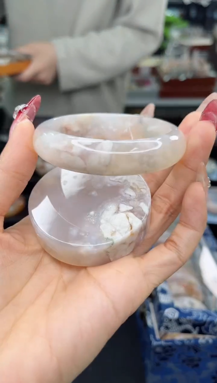 【闪购商品】石英质玉手镯未镶嵌57圈口（赠品镯心）1571154