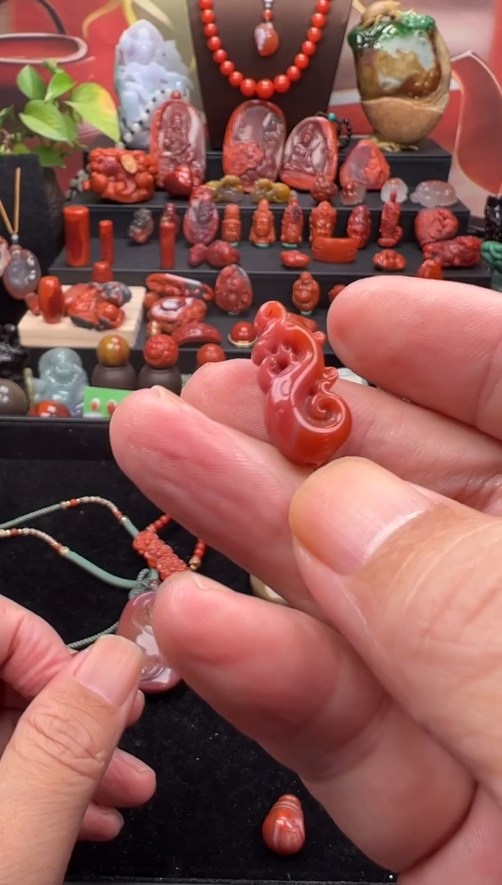 未镶嵌龙南红玛瑙王****1龙