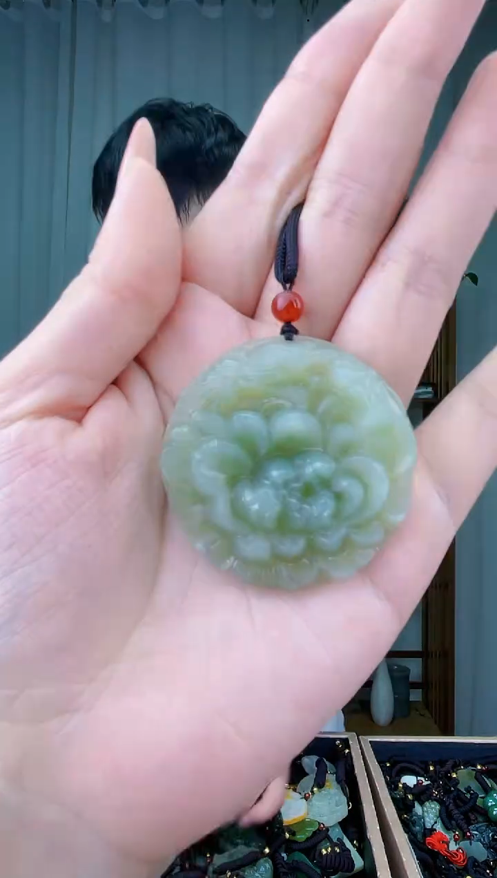 未镶嵌和田玉挂件拍一发一，多样性发货！