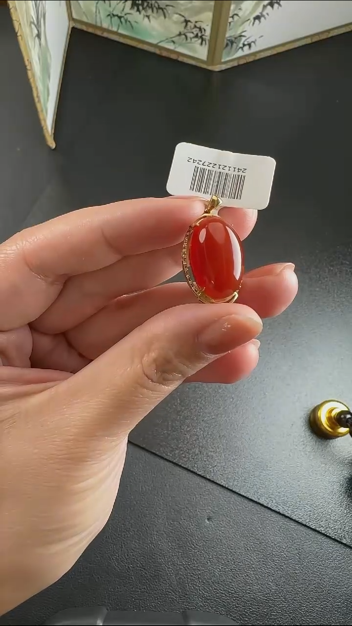 【闪购商品】南红玛瑙颈饰18K金镶嵌WY0213107原