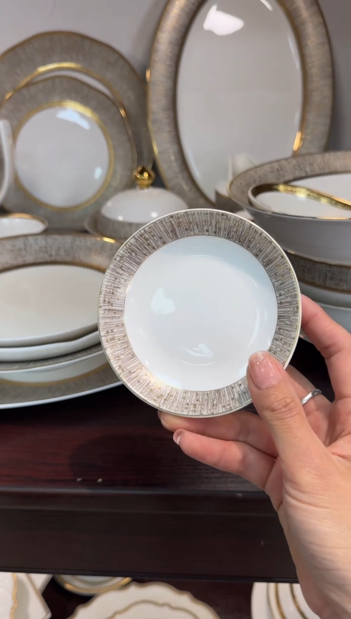 【闪购商品】瓷片4英寸尾碟 正品