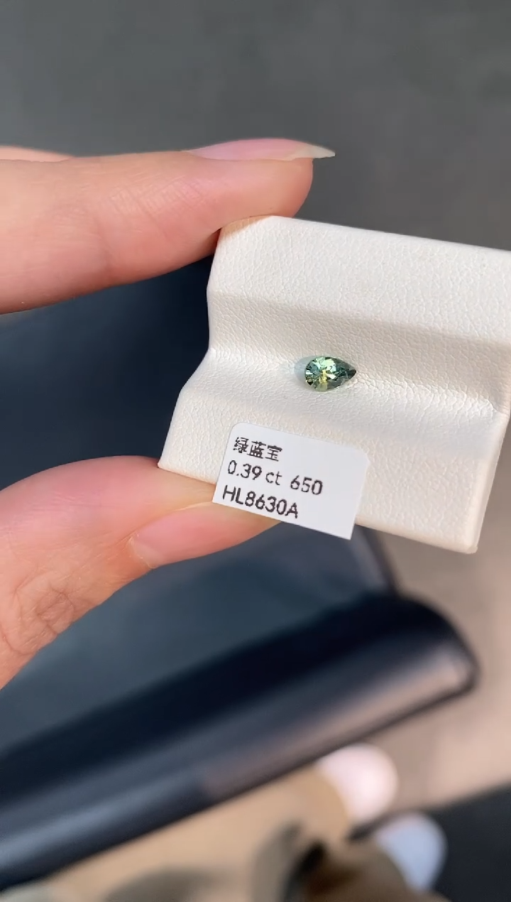 裸石蓝宝石0.39CT HL8630A