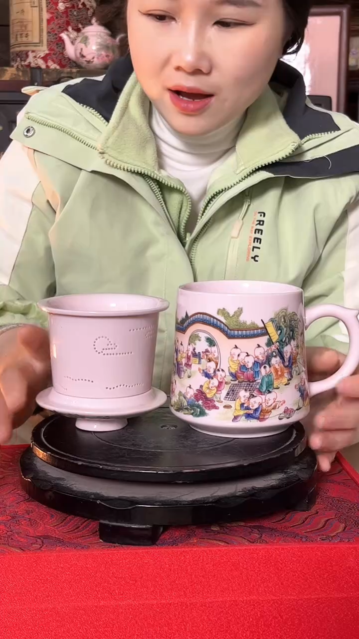 陶景德镇陶瓷摆件M476