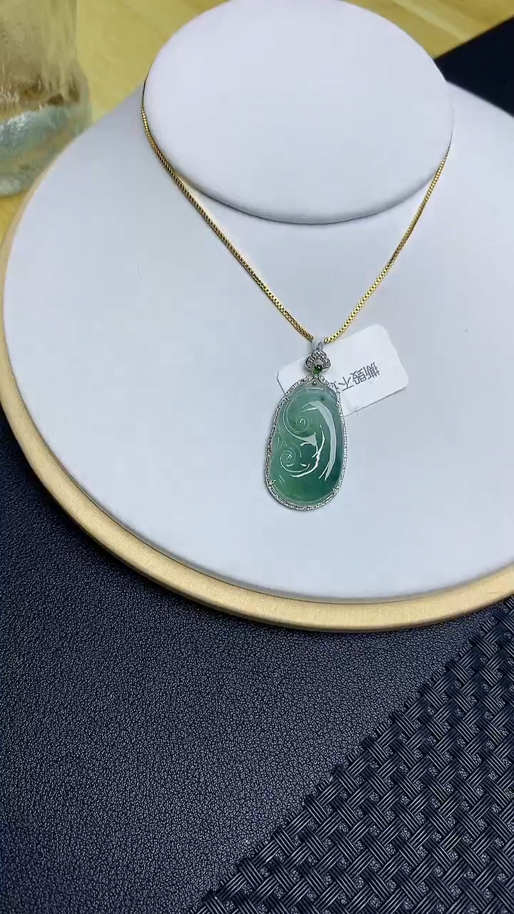 【闪购商品】翡翠颈饰18K金镶嵌45345345