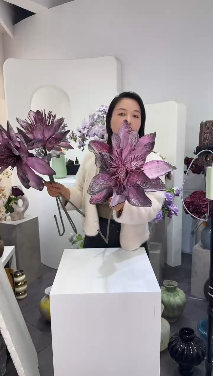 【闪购商品】藤5枝紫色EVA大花