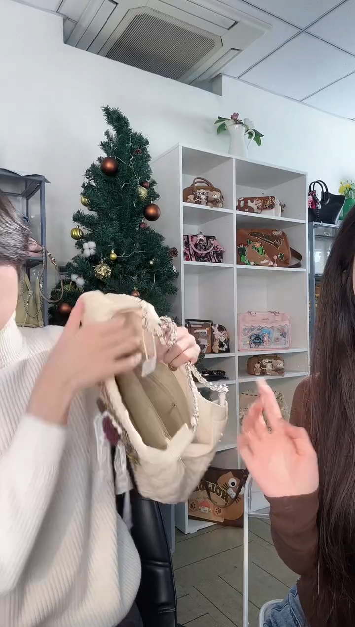 PU必灵手工潮包包