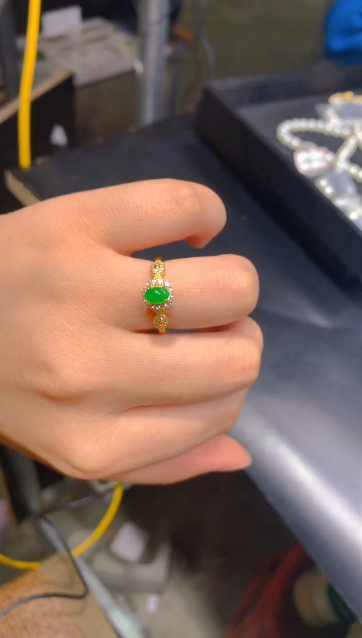 【闪购商品】定制翡翠未镶嵌69制翡翠多样性发其一