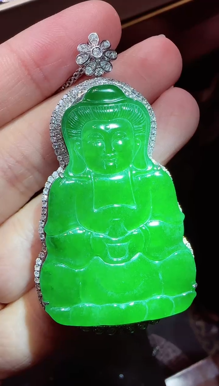 【闪购商品】翡翠吊坠(不含链)18K金镶嵌观音