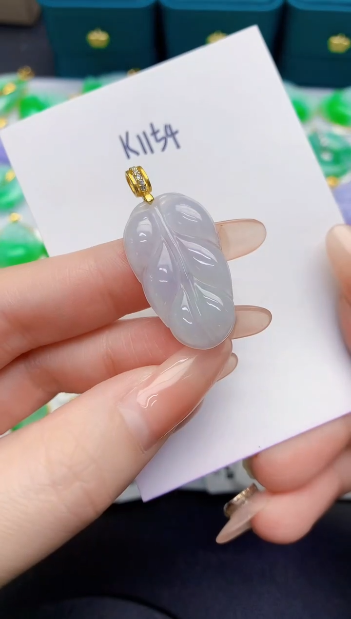 颈饰未镶嵌翡翠缅甸天然翡翠A货