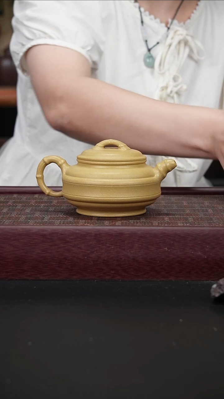 茶壶紫砂zqq本绿 双线竹鼓260cc