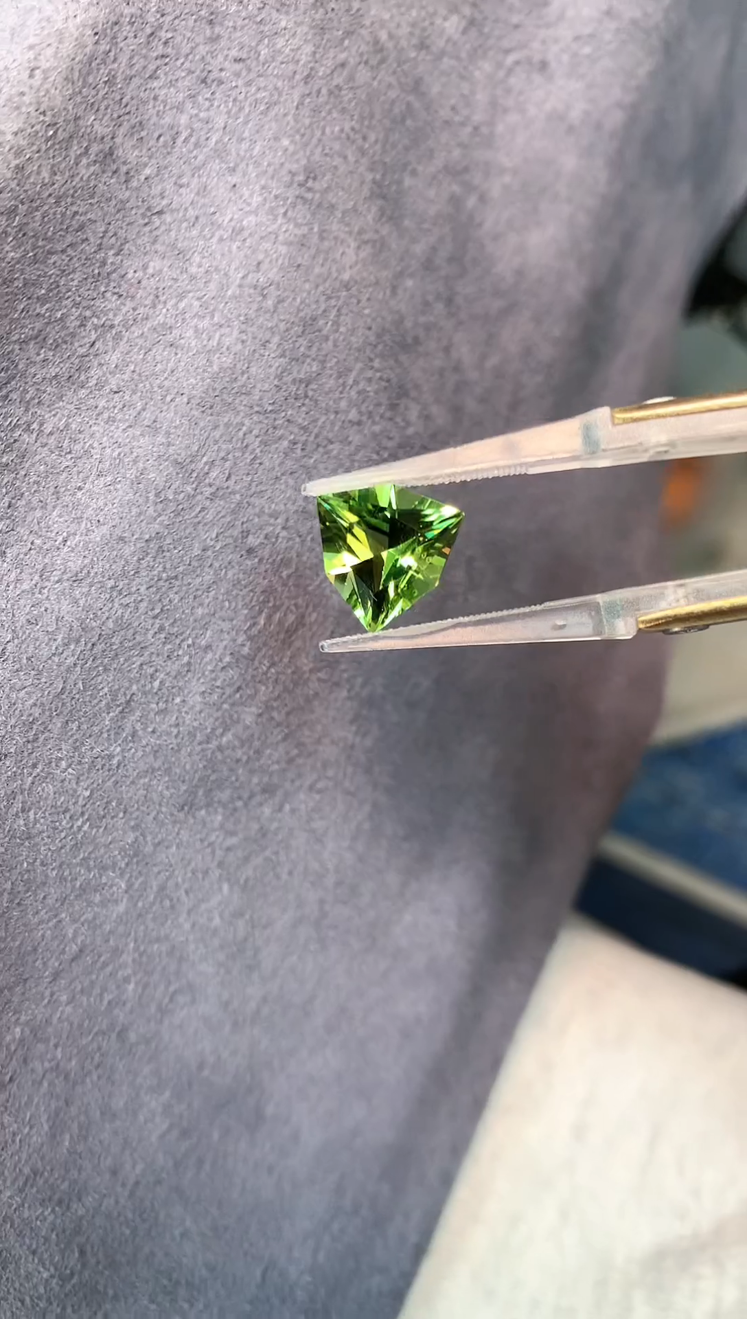 【闪购商品】碧玺耳饰未镶嵌4.87克拉