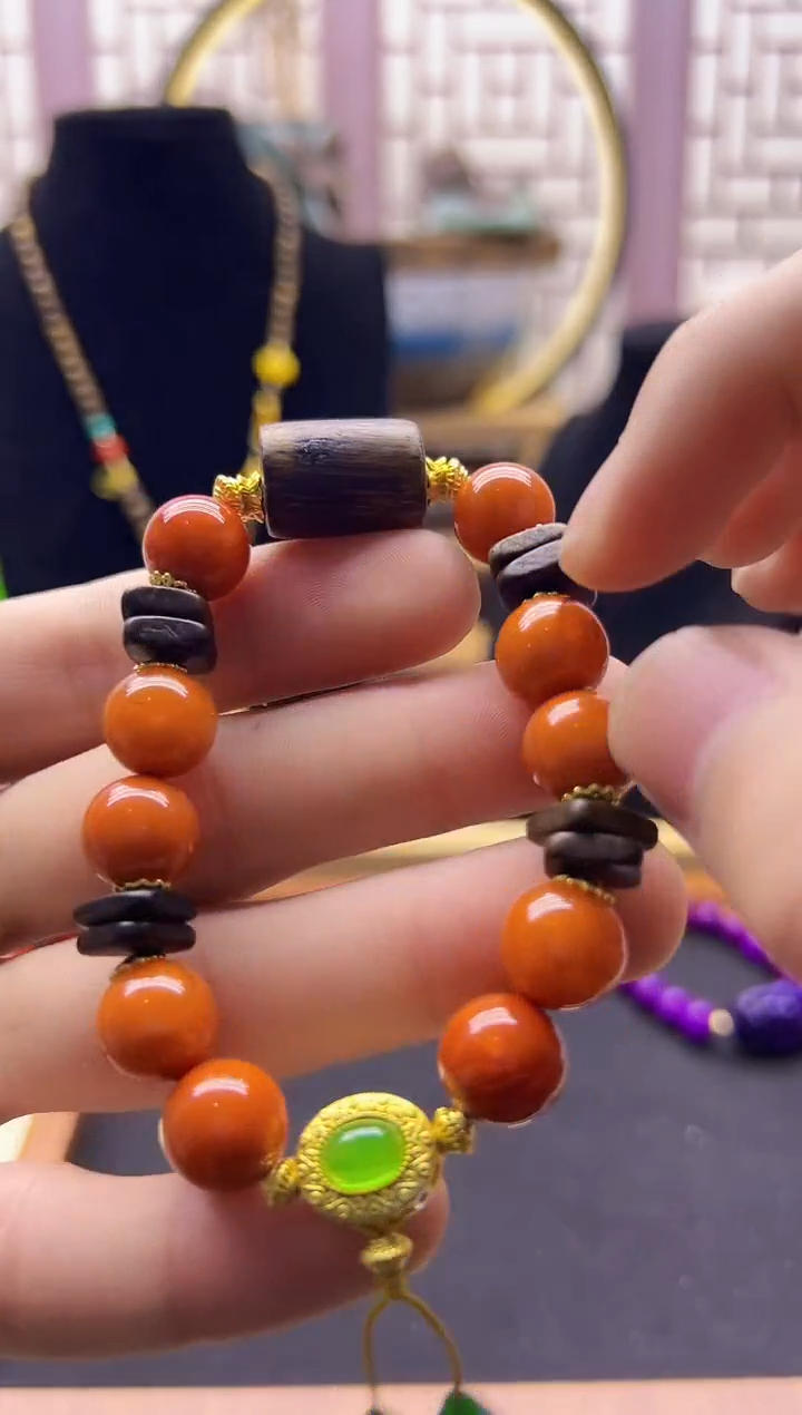 【闪购商品】蜜蜡手链14K金镶嵌S210        