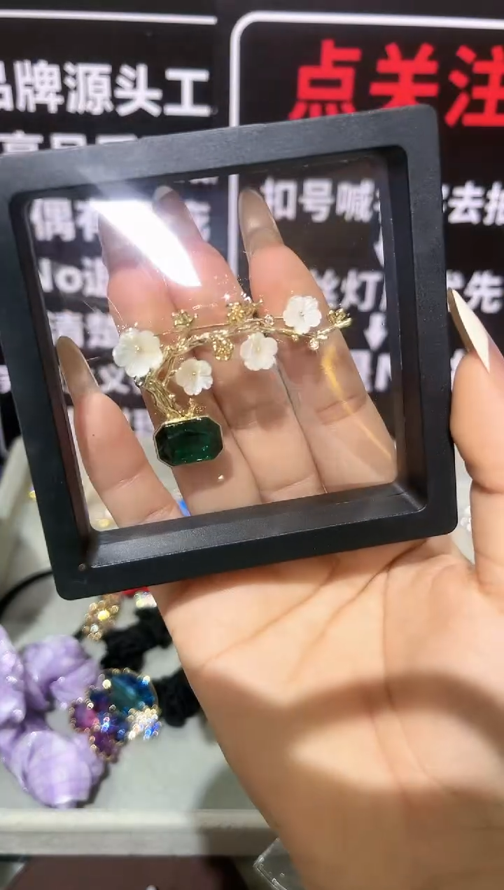 无铜合金精品饰界