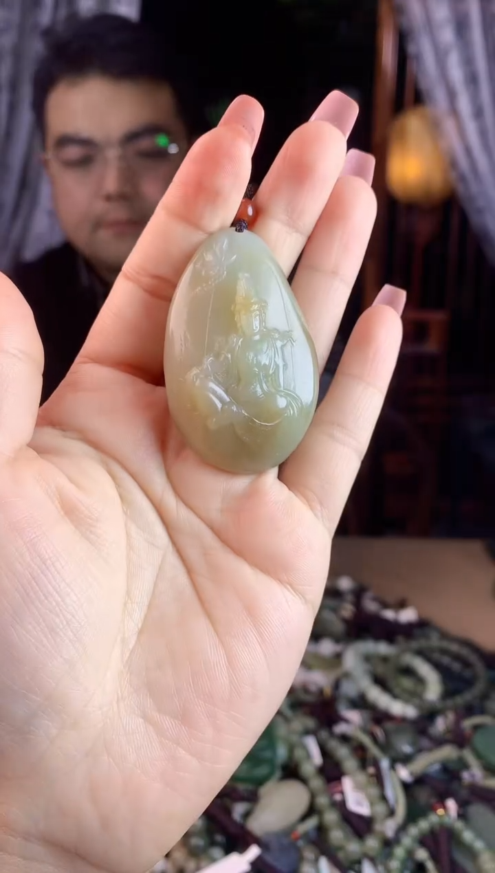 【闪购商品】和田玉挂件未镶嵌多样性发货拍一发一