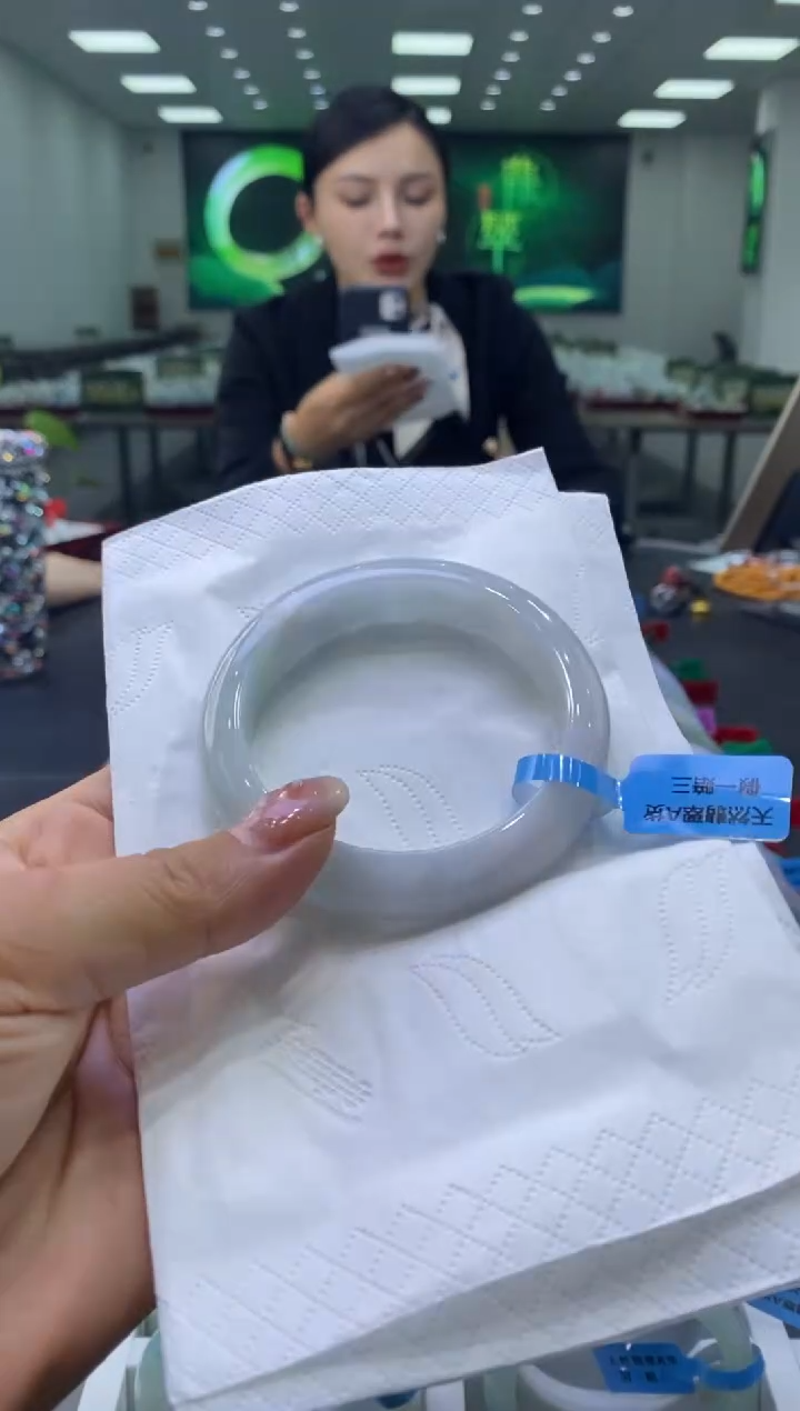 未镶嵌手镯翡翠00003136