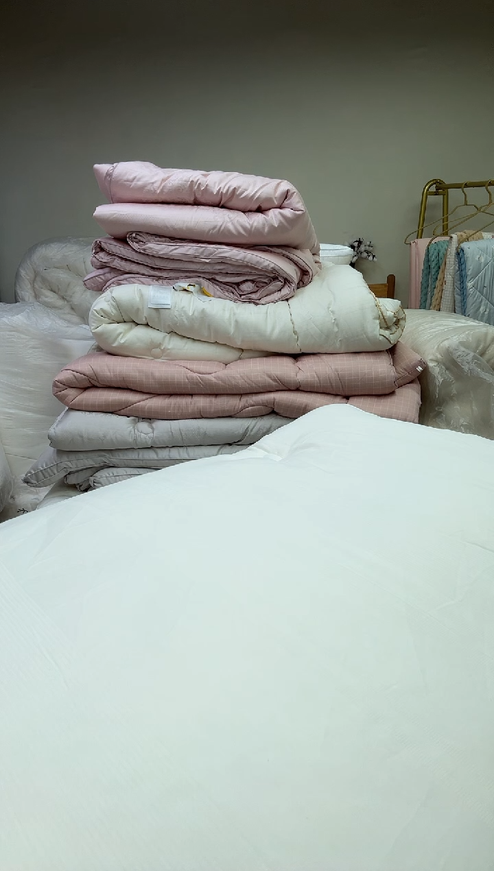 95%以上余*原棉特价200*230//10斤