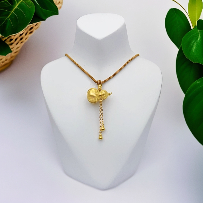 【聚鑫黄金】足金999古法拉丝葫芦吊坠，愿带给你一生的幸福与美满。