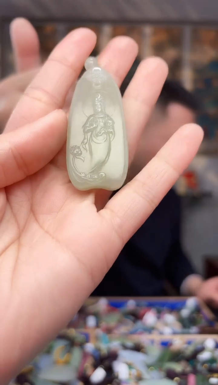 【闪购商品】和田玉挂件未镶嵌拍一发一