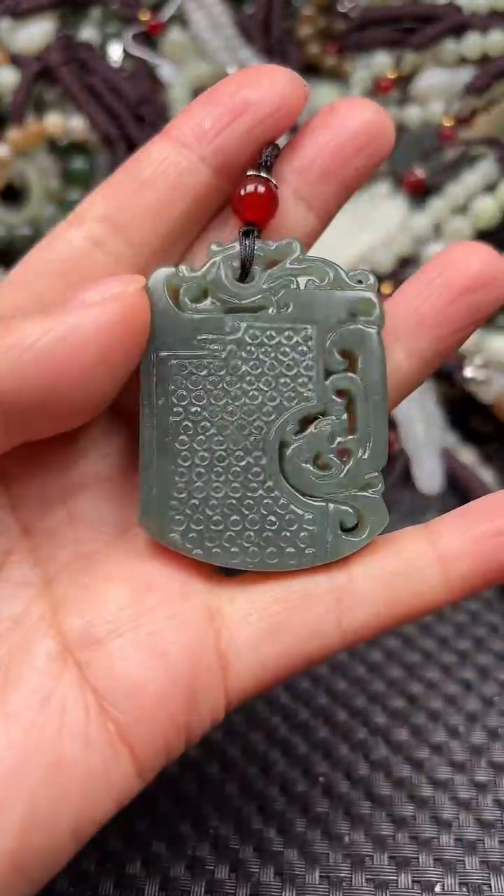 【闪购商品】和田玉颈饰未镶嵌.