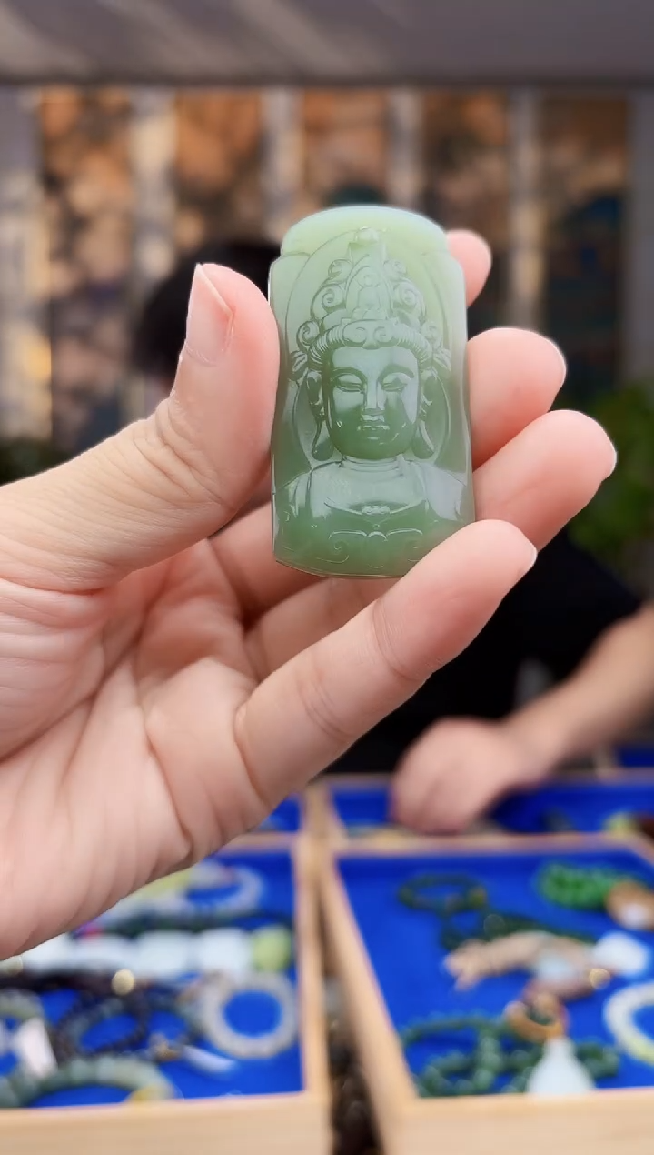 未镶嵌和田玉挂件拍一发一