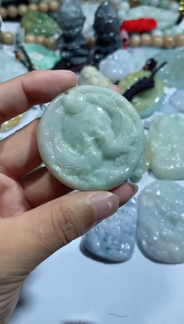 【闪购商品】翡翠颈饰未镶嵌00005748