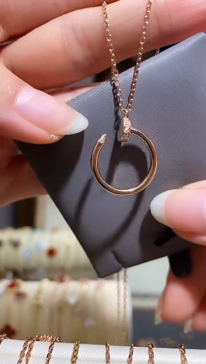 【闪购商品】钻石项链18K金镶嵌项链