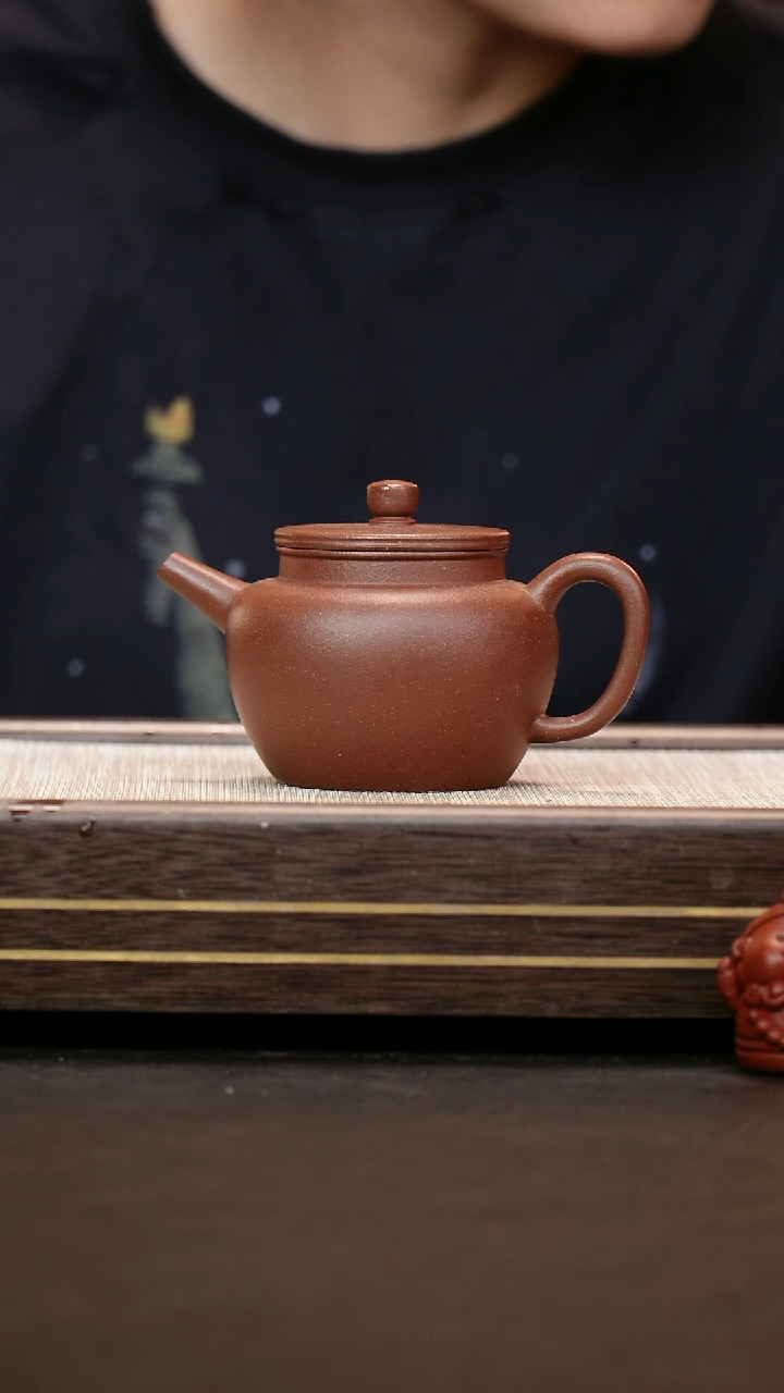 茶壶紫砂底槽清   明式双线平盖 