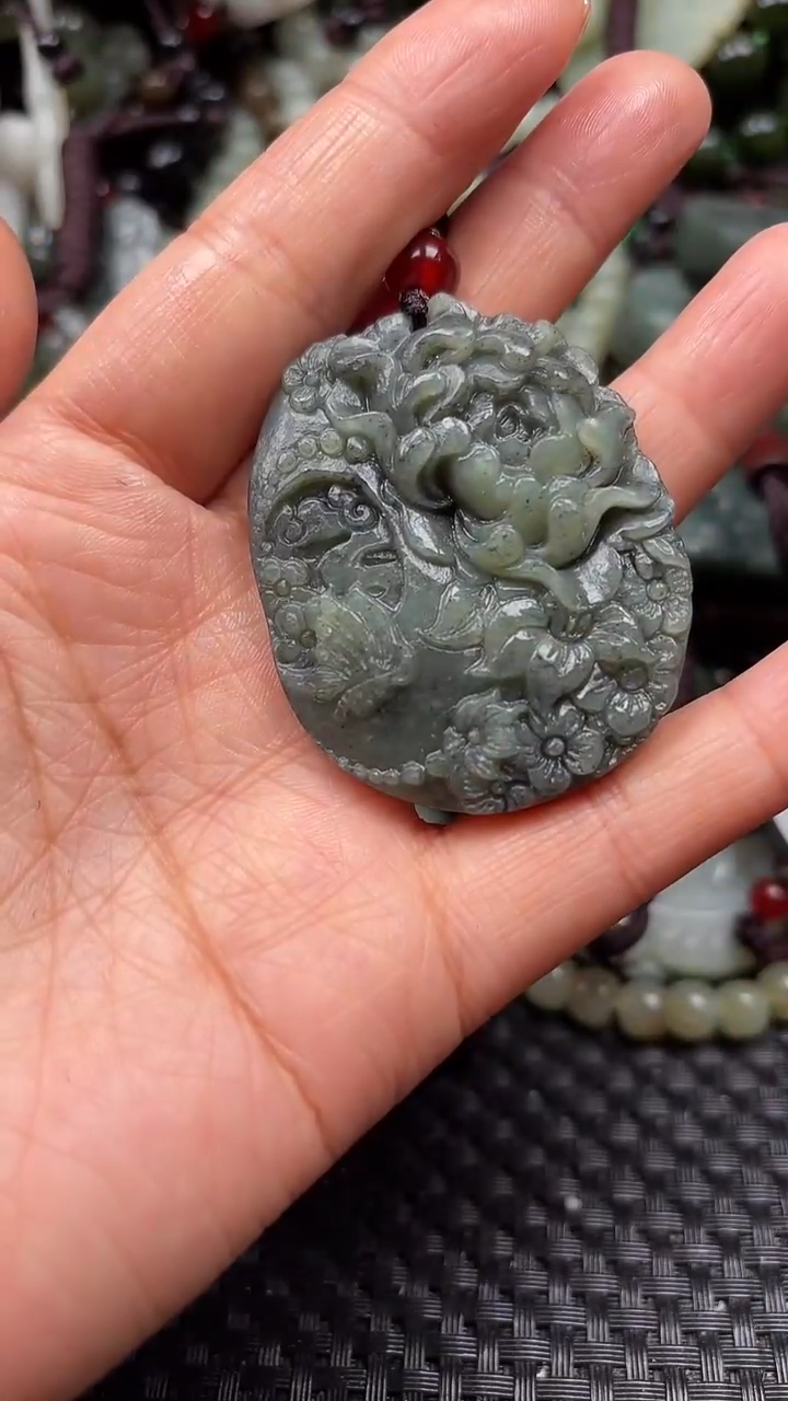 【闪购商品】和田玉颈饰未镶嵌.