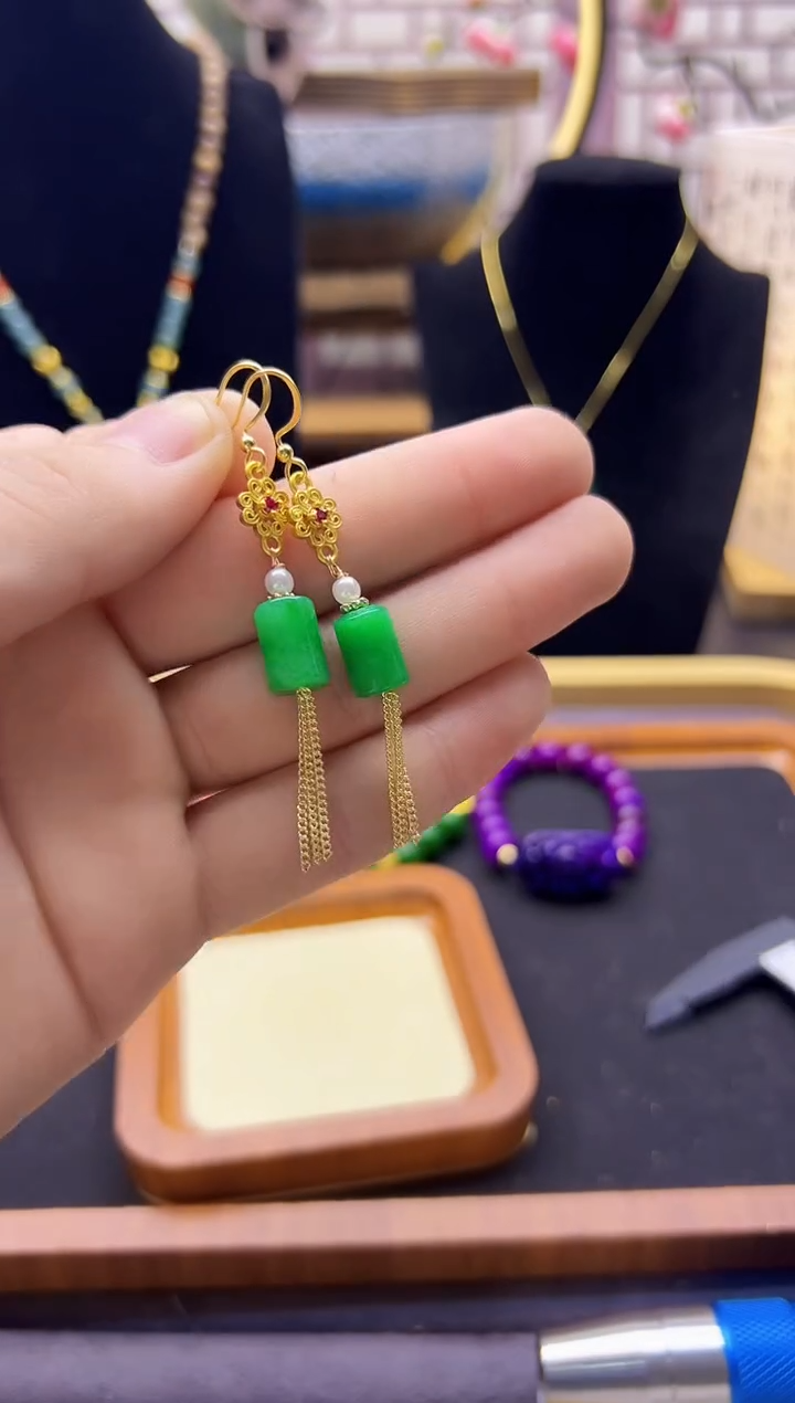 【闪购商品】翡翠耳饰14K金镶嵌E397